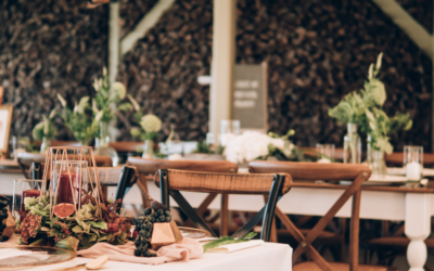 The Do’s and Don’ts of Event Décor: Elevate Your Occasion with Cocktail Events & Glass Tables